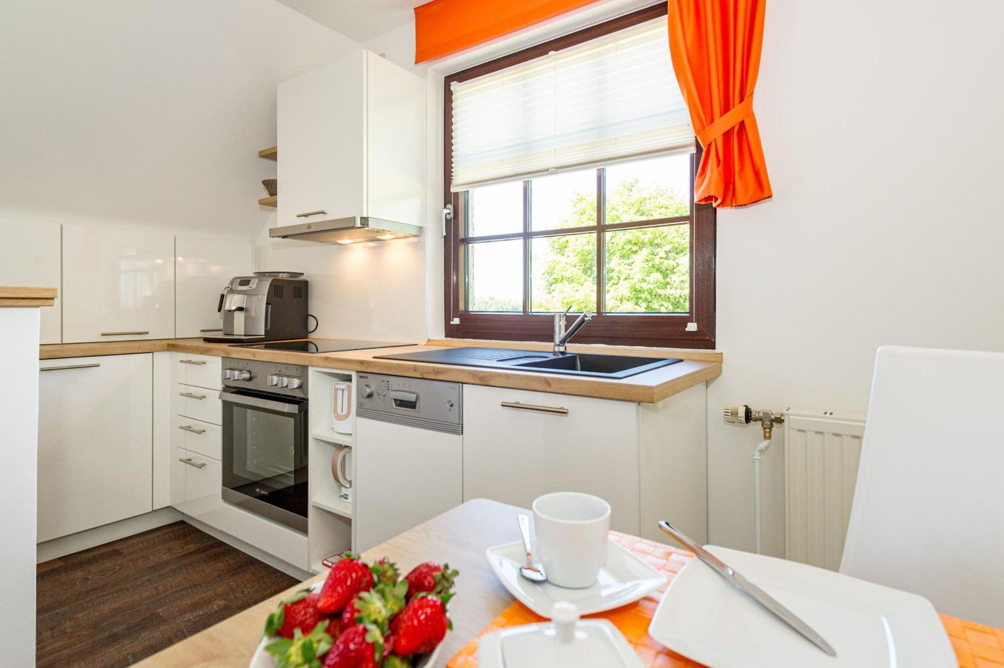 Selliner Ferienappartements Mit Balkon Und Seeblick Exterior foto